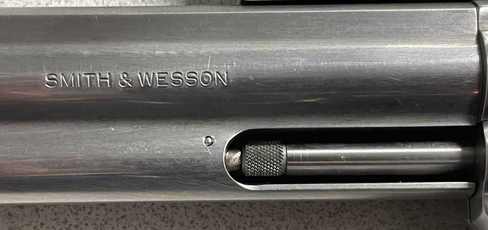 Smith & Wesson 686-4 .357 Magnum, 6 rds. 6" Barrel w/ Swift No.663s Scope-img-63