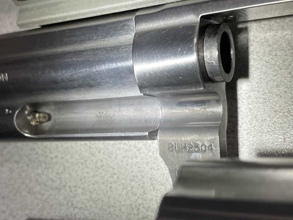 Smith & Wesson 686-4 .357 Magnum, 6 rds. 6" Barrel w/ Swift No.663s Scope-img-37