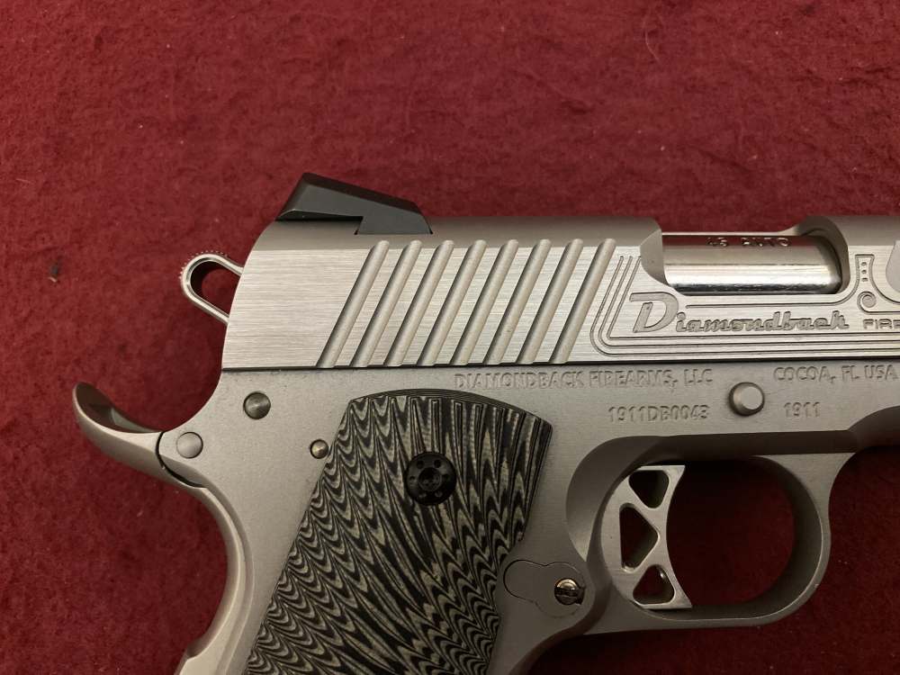 New Diamondback DB1911 Limited Edition 1911 .45 ACP, pelican case, 3 mags -img-6