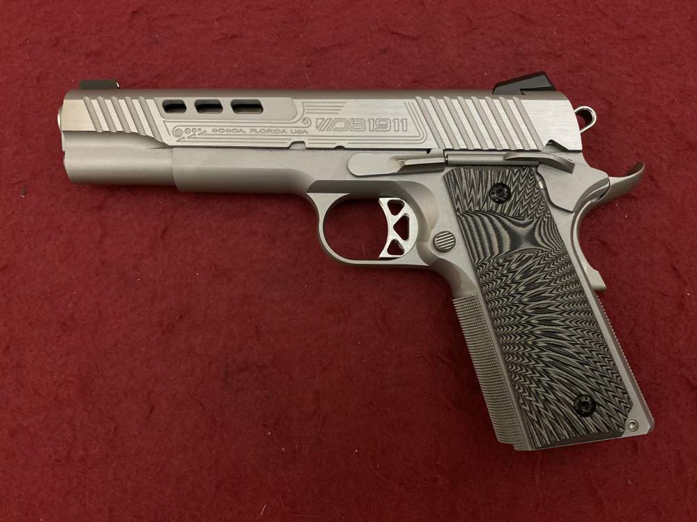New Diamondback DB1911 Limited Edition 1911 .45 ACP, pelican case, 3 mags -img-2