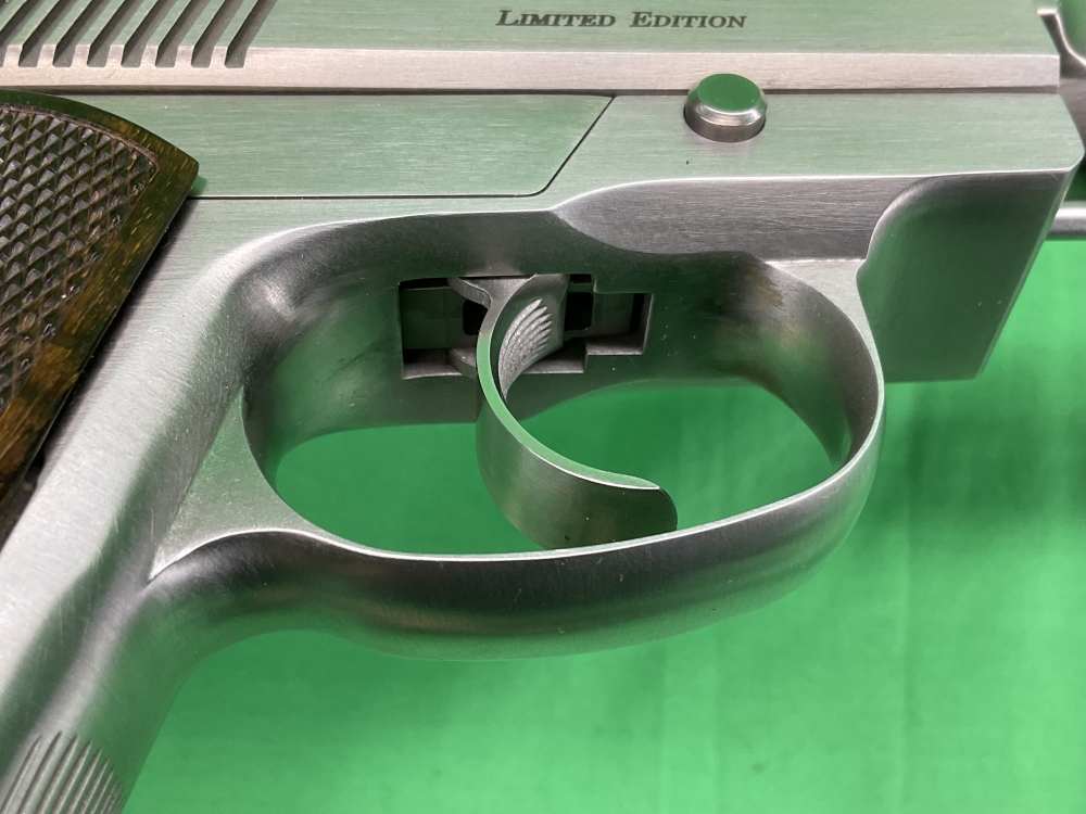 Rare LNIB COLT Wildey Survivor 475 & 45 Mag 12” 10” Set AD2000 COLLECTOR-img-19