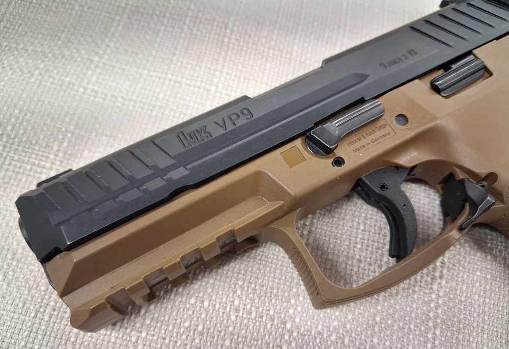 Heckler & Koch HK VP9 FDE 4.1" 9mm 17+1 w Case, 1 Mag-img-7