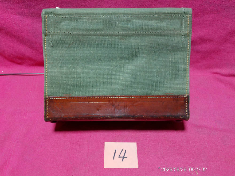 SIG PE57 STGW 57 MAGAZINE POUCH/BAG  GENUINE SWISS ARMY ITEM-img-3
