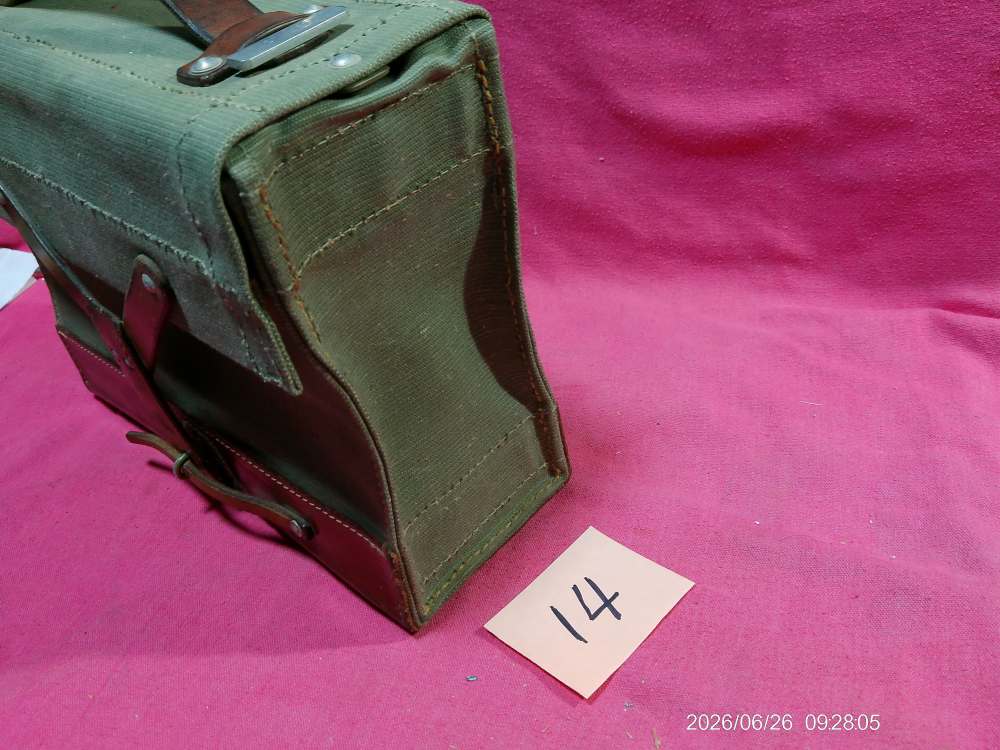 SIG PE57 STGW 57 MAGAZINE POUCH/BAG  GENUINE SWISS ARMY ITEM-img-5