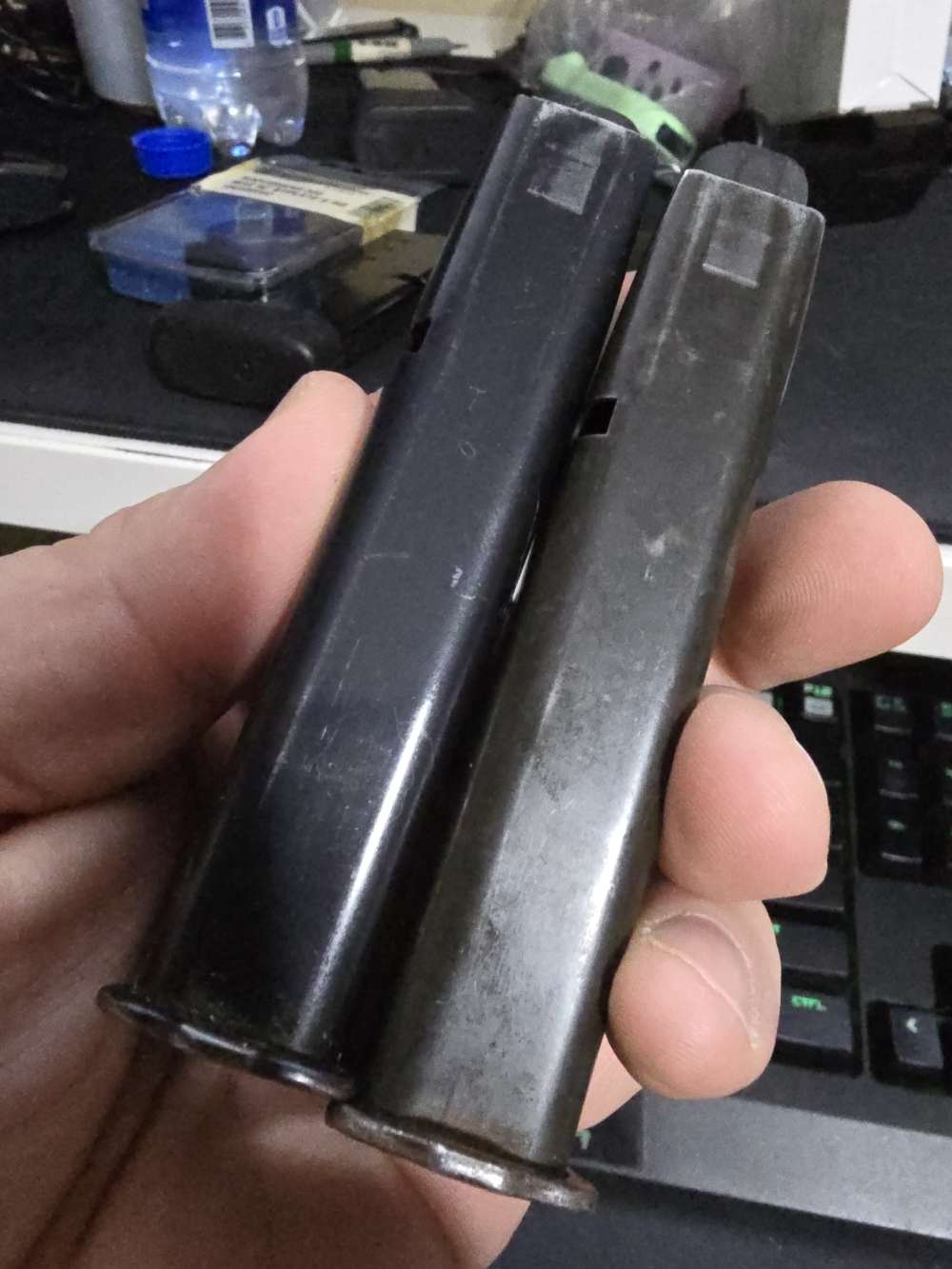 2x ITALIAN BROWNING HI POWER PISTOL MAGAZINE-EXCELLENT-9MM LUGER-img-4