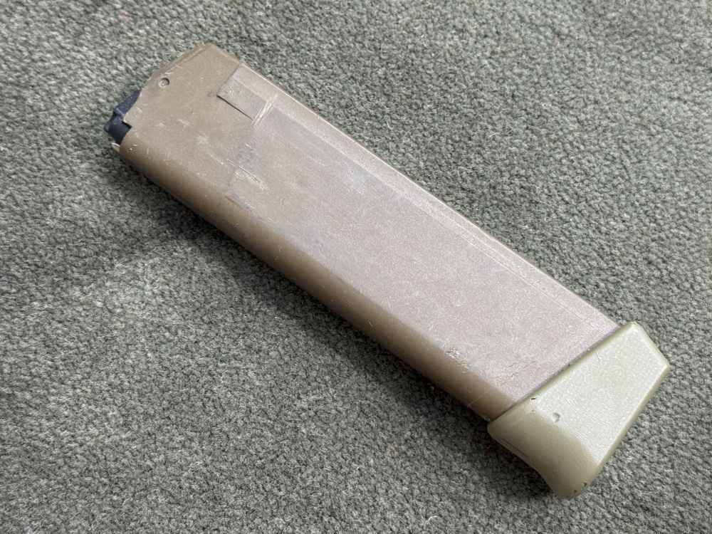 Glock 22 16rd Magazine 40 S&W Army Delta Force SOF 15rd +1rd Extension FDE -img-3