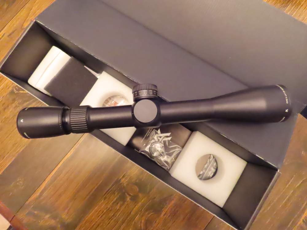 Vortex Razor HD LHT 3-15x42mm MOA Light Hunting Long Range Scope 30mm Box!-img-1