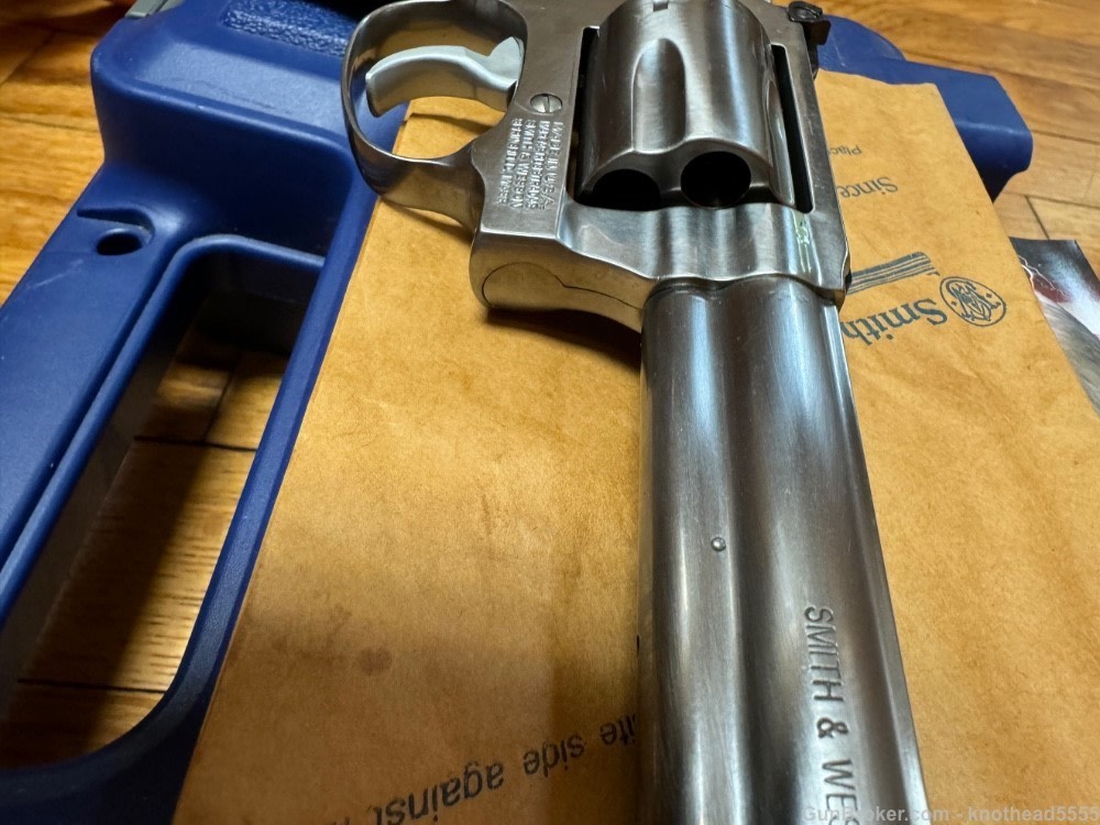 SMITH AND WESSON MODEL 60, .357/.38 WITH 5 INCH BARREL, EXCELLENT-img-18