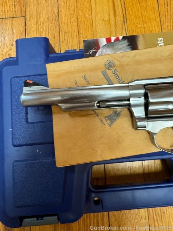 SMITH AND WESSON MODEL 60, .357/.38 WITH 5 INCH BARREL, EXCELLENT-img-1