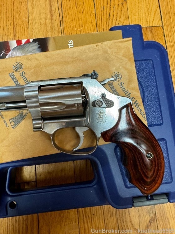 SMITH AND WESSON MODEL 60, .357/.38 WITH 5 INCH BARREL, EXCELLENT-img-3