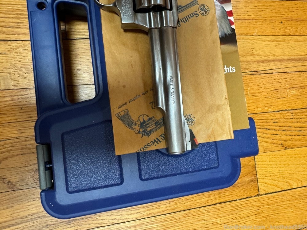 SMITH AND WESSON MODEL 60, .357/.38 WITH 5 INCH BARREL, EXCELLENT-img-17