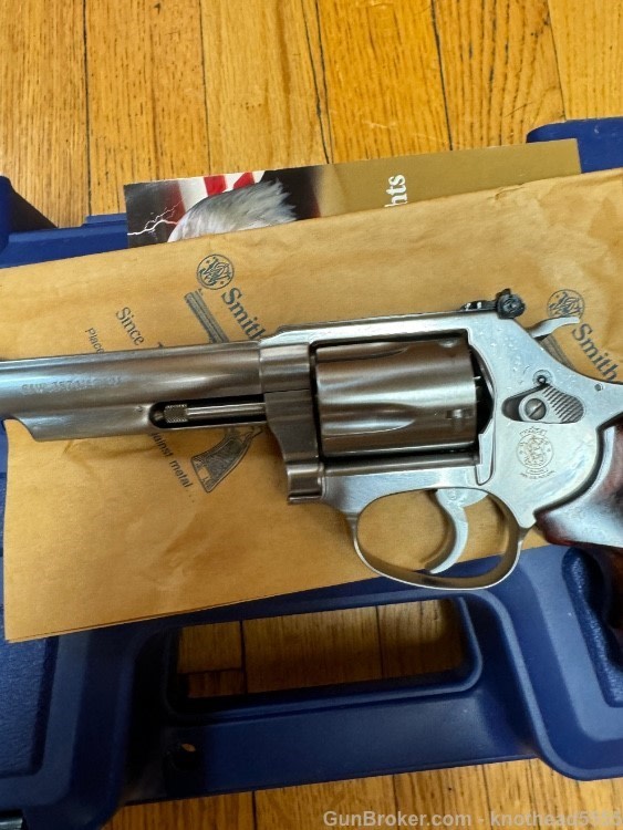 SMITH AND WESSON MODEL 60, .357/.38 WITH 5 INCH BARREL, EXCELLENT-img-2