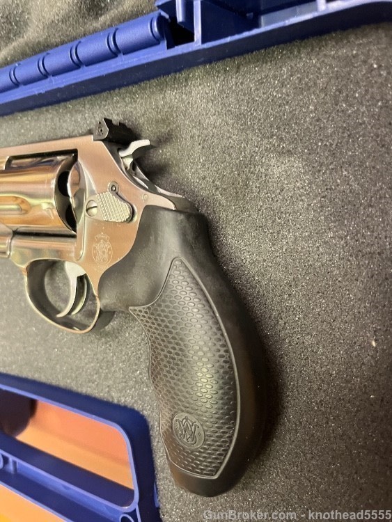 SMITH AND WESSON MODEL 60 .357 MAGNUM 5 INCH CASED-img-4