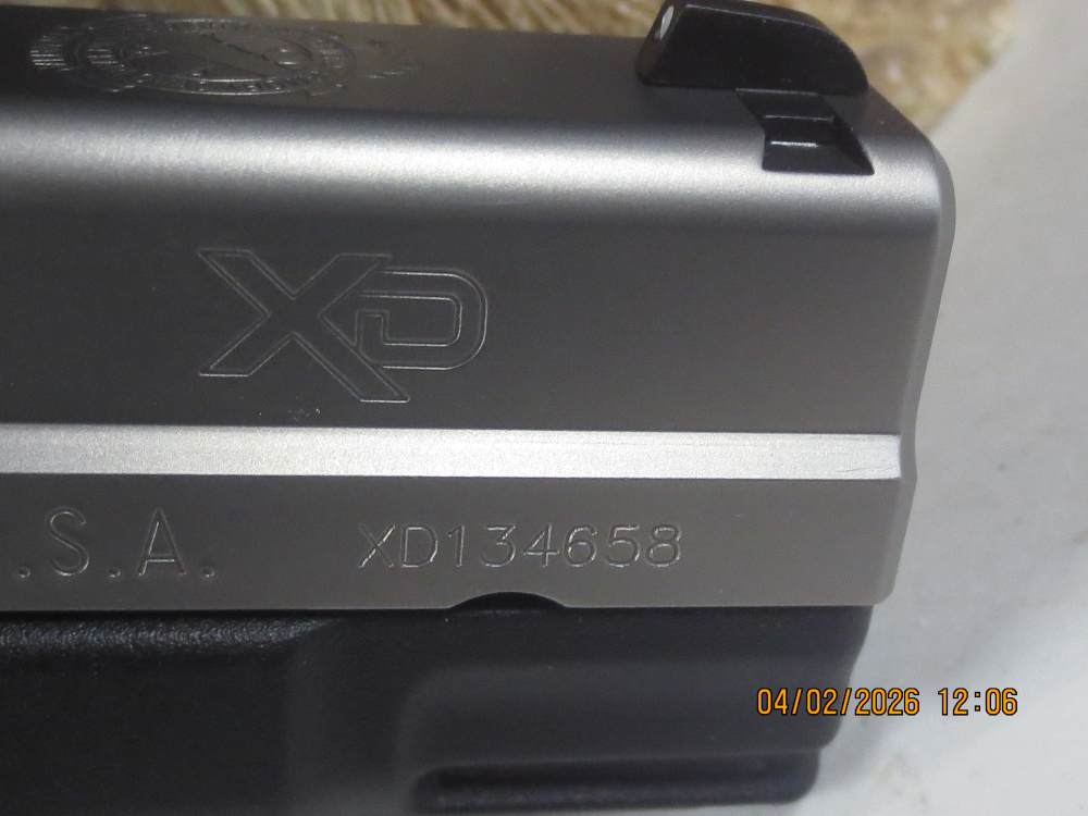 Springfield Armory XD9 Sub-Compact Semi-Auto Pistol 9mm Luger-img-5