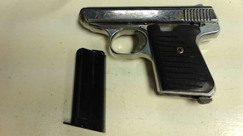 Jennings J-22 (parts gun)-img-1