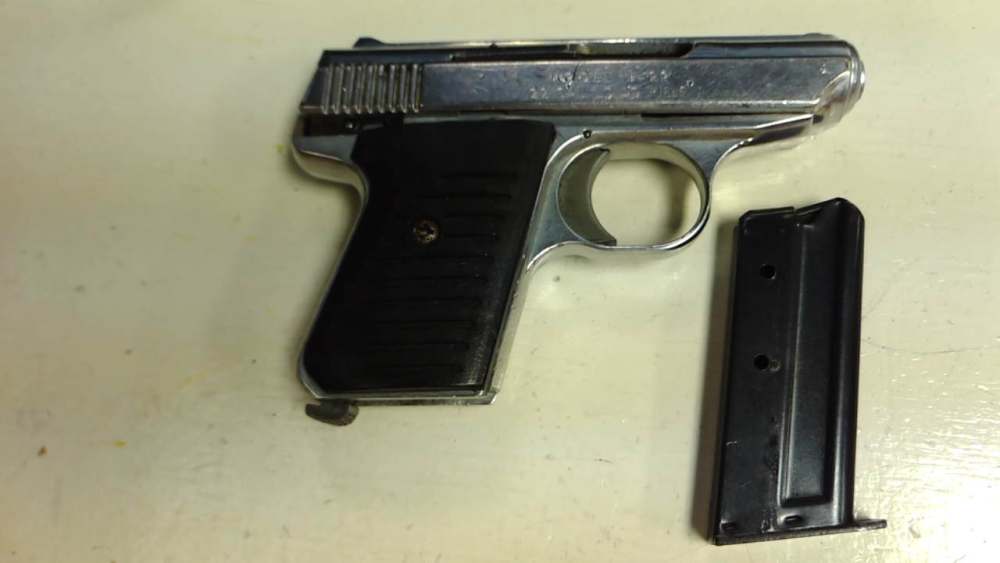 Jennings J-22 (parts gun)-img-0