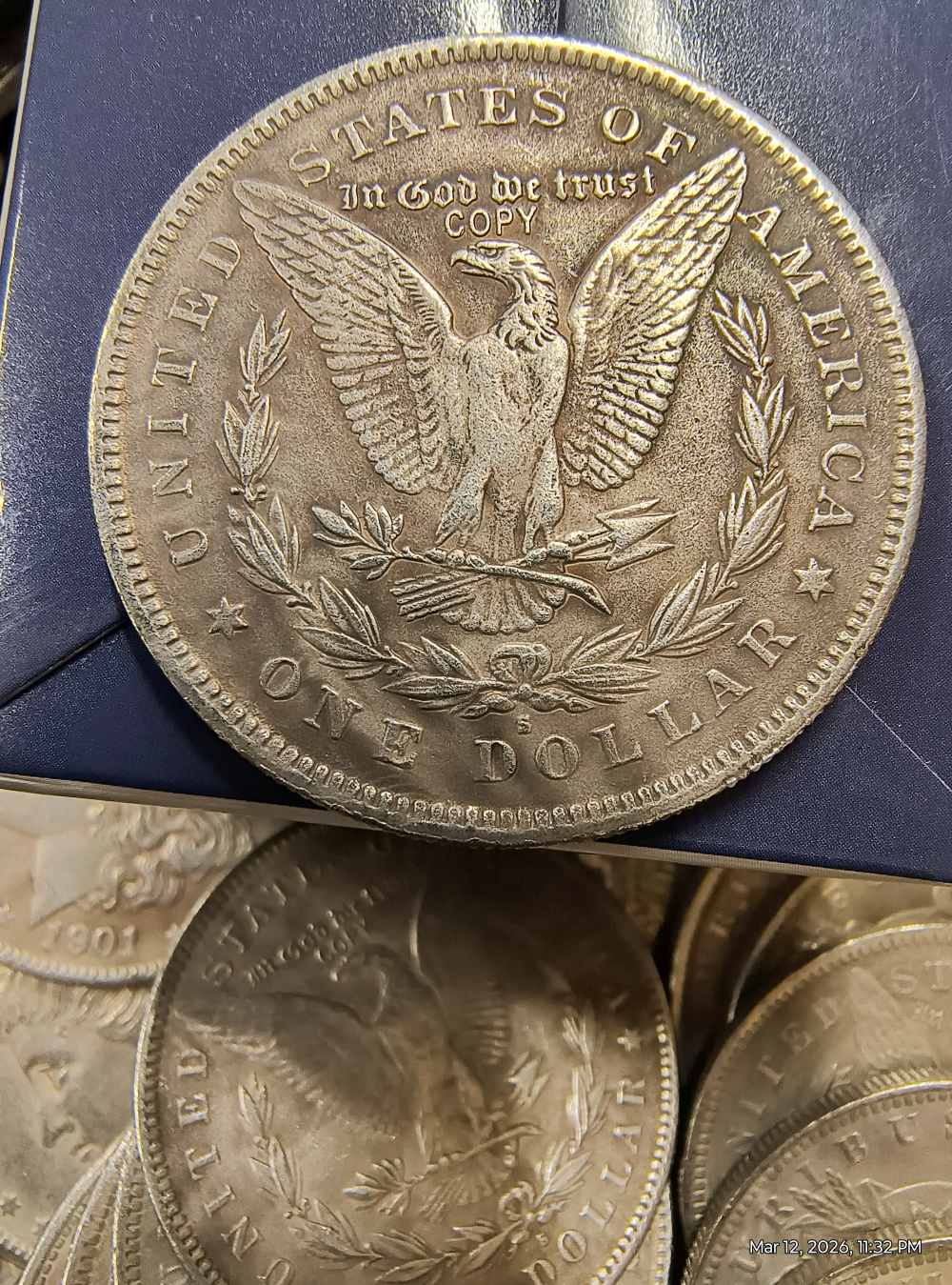 Lot of 5 Novelty (non Silver) Morgan Dollars-img-3