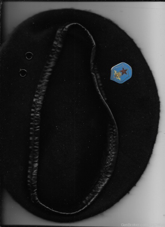 USSR Soviet Spetsnaz Airborne Forces Paratrooper Black Beret With Insignia-img-1