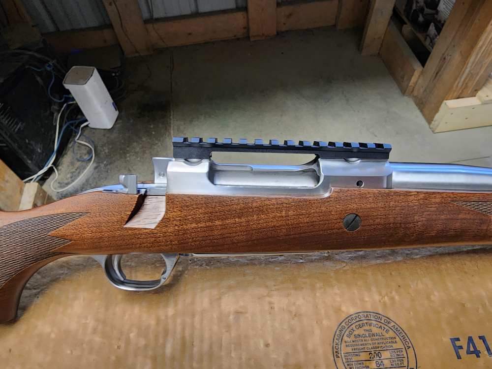 PICS! NEW RUGER HAWKEYE HUNTER 308 WINCHESTER 20 SS THREADED STAINLESS M 77-img-9