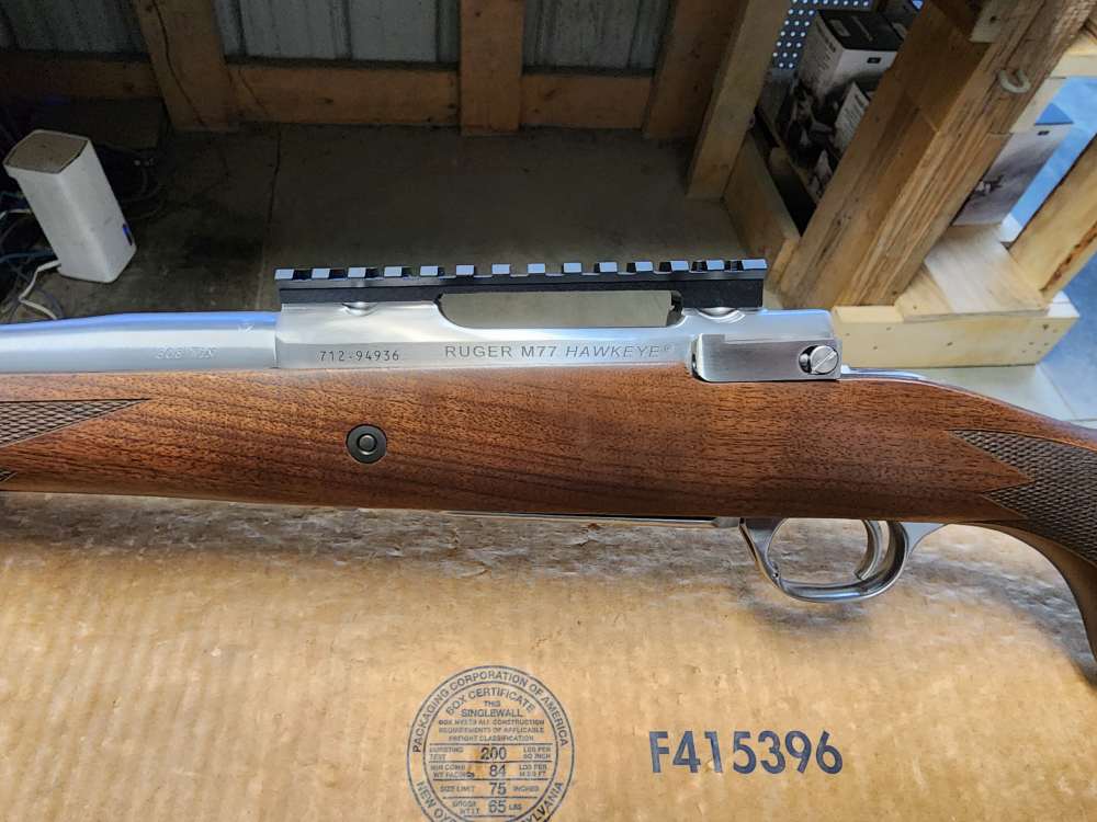 PICS! NEW RUGER HAWKEYE HUNTER 308 WINCHESTER 20 SS THREADED STAINLESS M 77-img-18