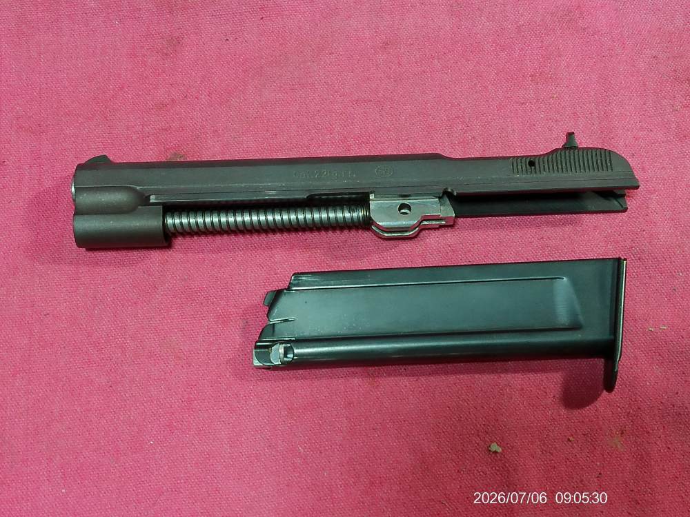 SIG P210 .22LR CONVERSION KIT  IN ORIGINAL BOX test target *MINT*-img-2