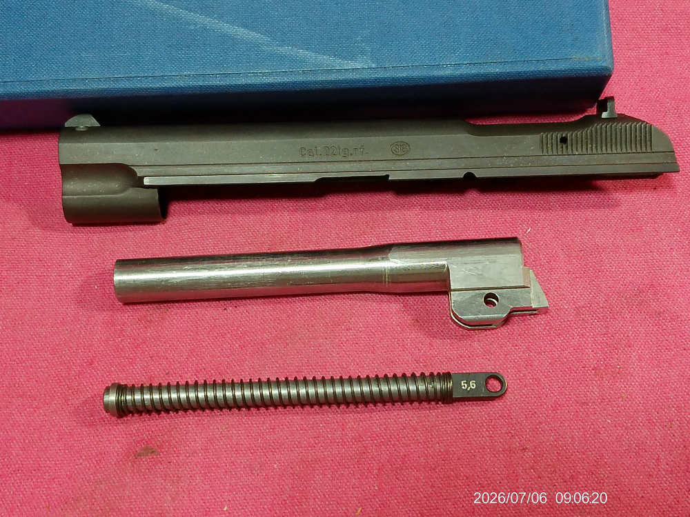 SIG P210 .22LR CONVERSION KIT  IN ORIGINAL BOX test target *MINT*-img-3