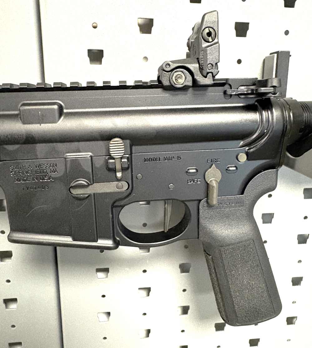 Smith and Wesson MP15 5.56 NATO-img-0