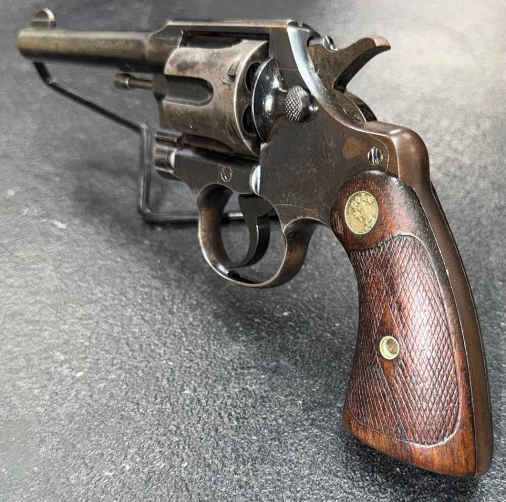 Colt Army Special .38 Special Revolver 5" Barrel Blued Walnut Grips 1920-img-2