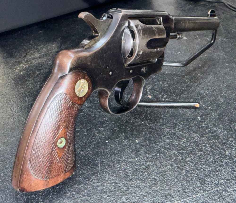 Colt Army Special .38 Special Revolver 5" Barrel Blued Walnut Grips 1920-img-5