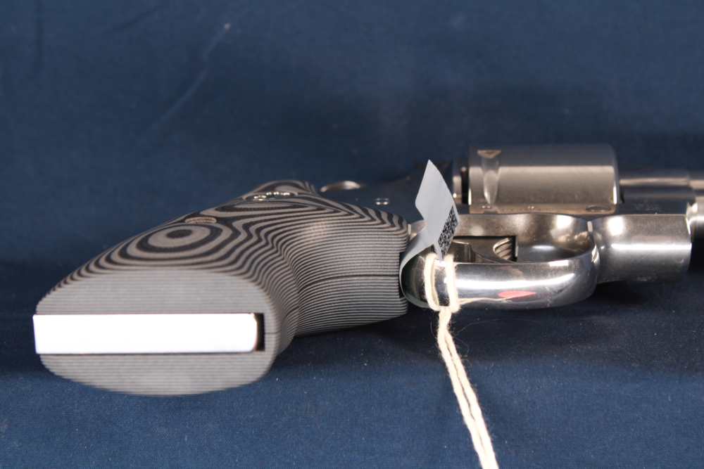 (38447)LNIB looks to be UNFIRED Colt Python 357 MAG 3" barrel -img-11