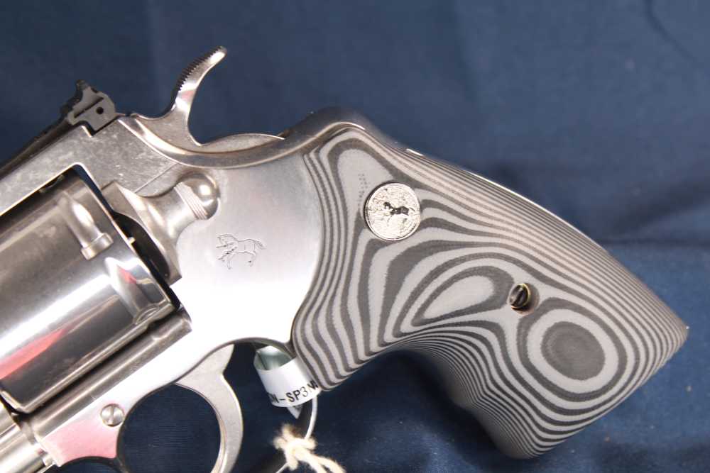 (38447)LNIB looks to be UNFIRED Colt Python 357 MAG 3" barrel -img-4