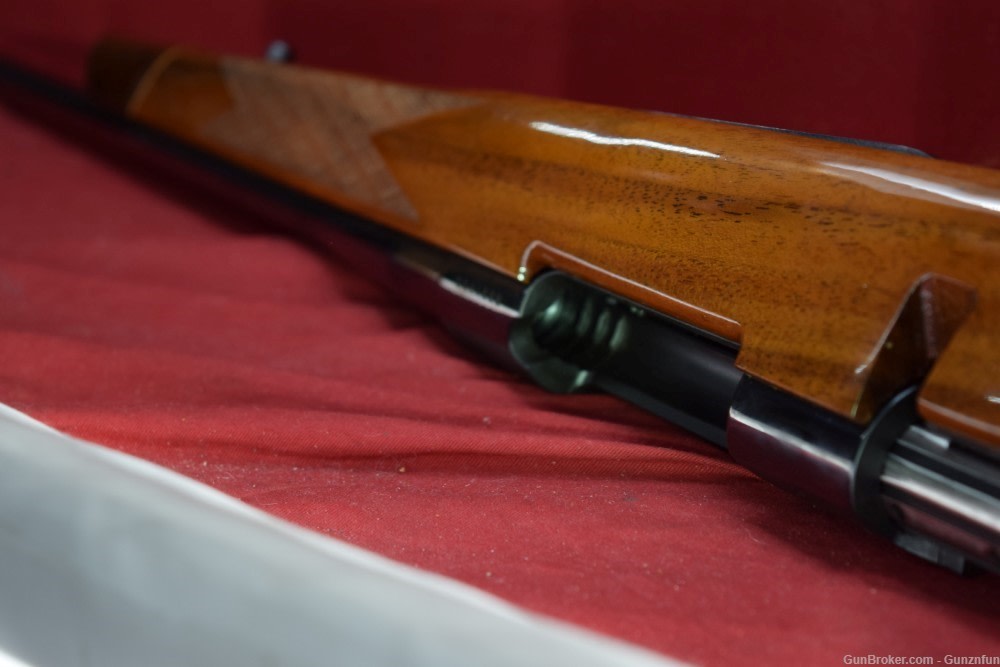 (29504)USED Weatherby Mark V 300 WBY MAG 24" barrel-img-31