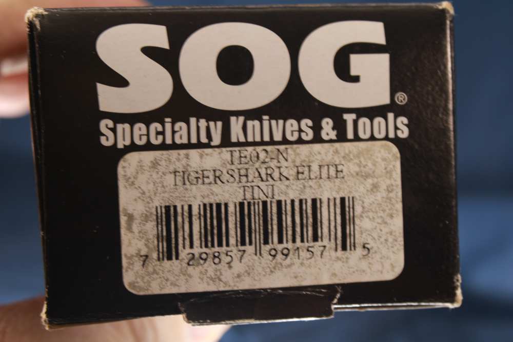 LNIB SOG Tiger Shark Elite 15.25" length 9" blade knife-img-18