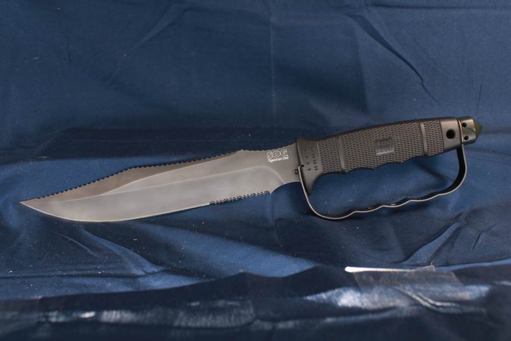 LNIB SOG Tiger Shark Elite 15.25" length 9" blade knife-img-6
