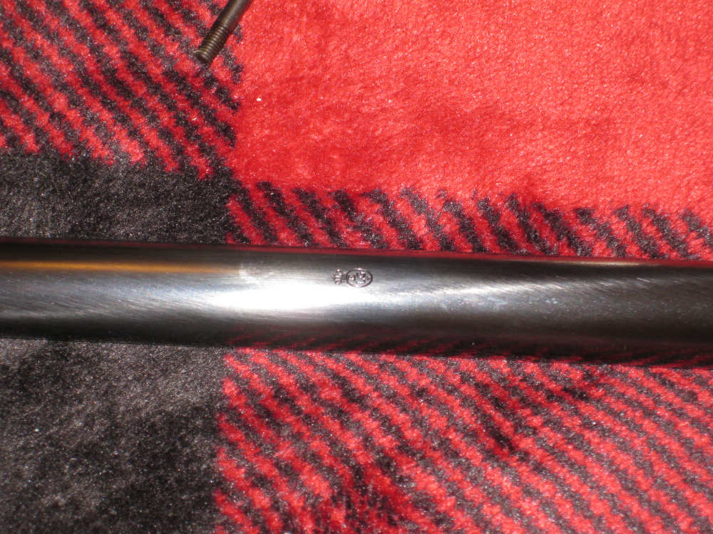 Browning .22 LR Grade III engraved by Angelo Bee 4x wood with case !!-img-39
