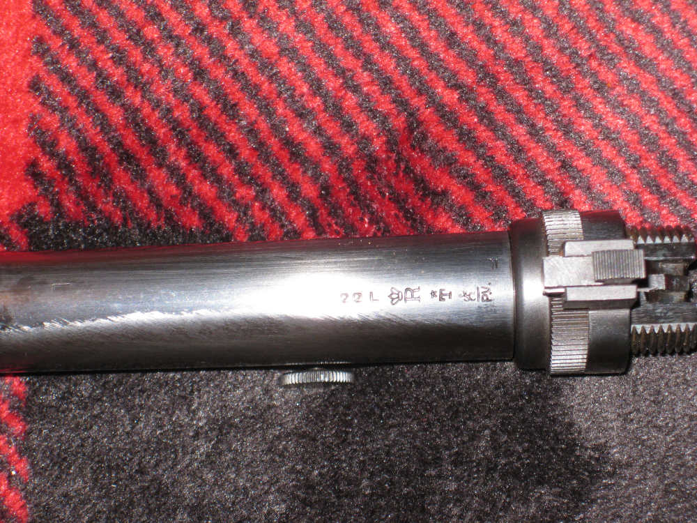 Browning .22 LR Grade III engraved by Angelo Bee 4x wood with case !!-img-37