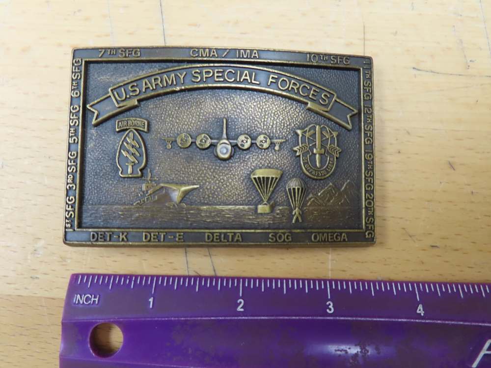 Vintage U.S. Army Special Forces Belt Buckle, Brass, 3.5" x 2.25", 4.1 oz-img-1