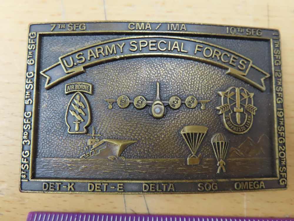 Vintage U.S. Army Special Forces Belt Buckle, Brass, 3.5" x 2.25", 4.1 oz-img-0