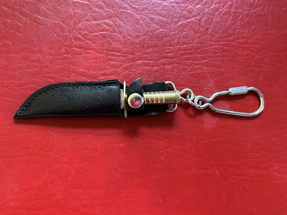Six Vintage MKM Maniago Knife Makers Association Italy Mini Survival Knives-img-4