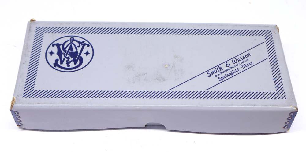 Smith & Wesson Mod 12-2 Airweight, .38 Spl-img-13