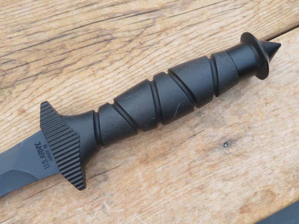 Taylor US Army 1775 commemorative dagger fighting knife ANIB -img-3