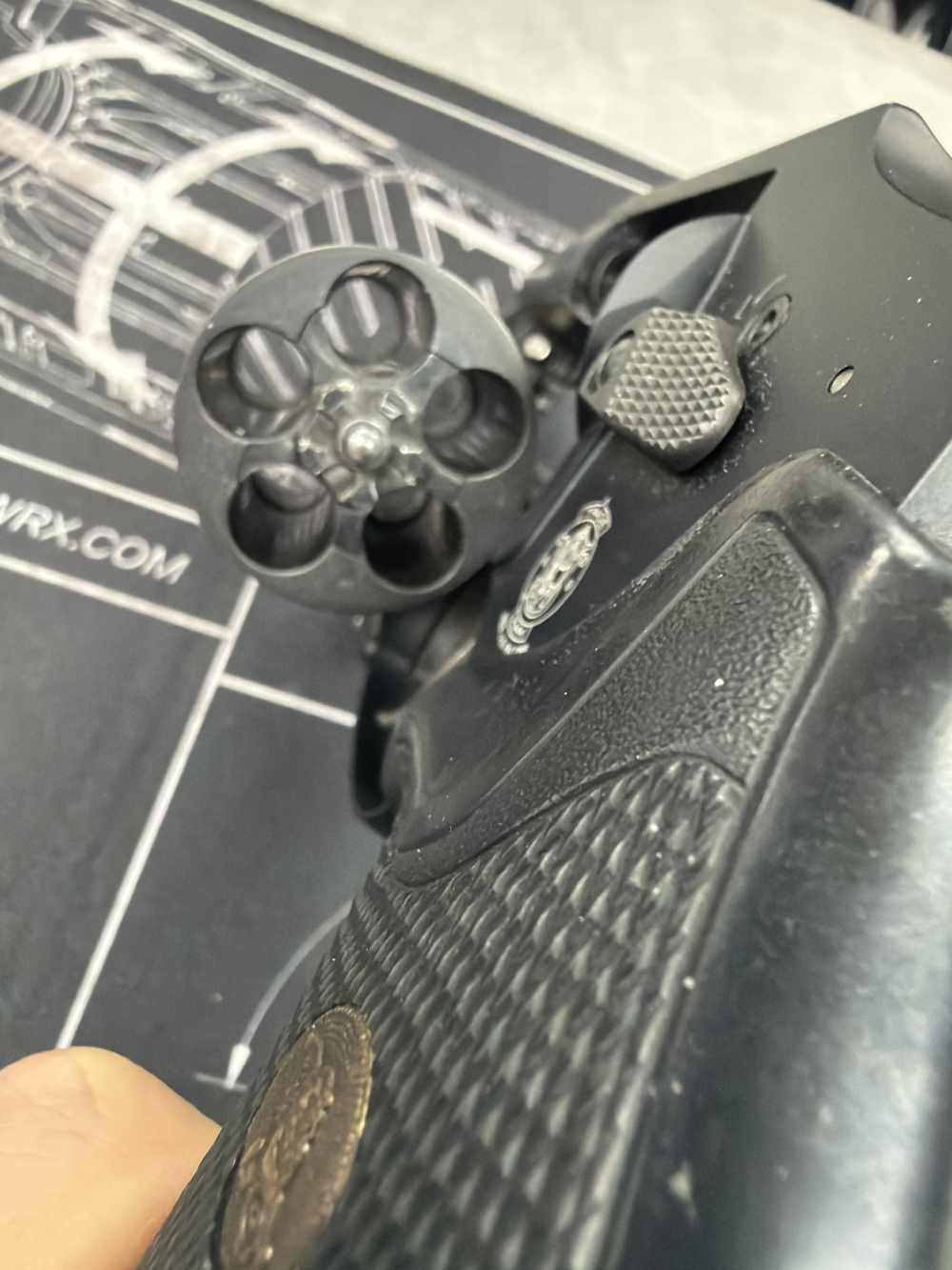 Smith & Wesson-img-2