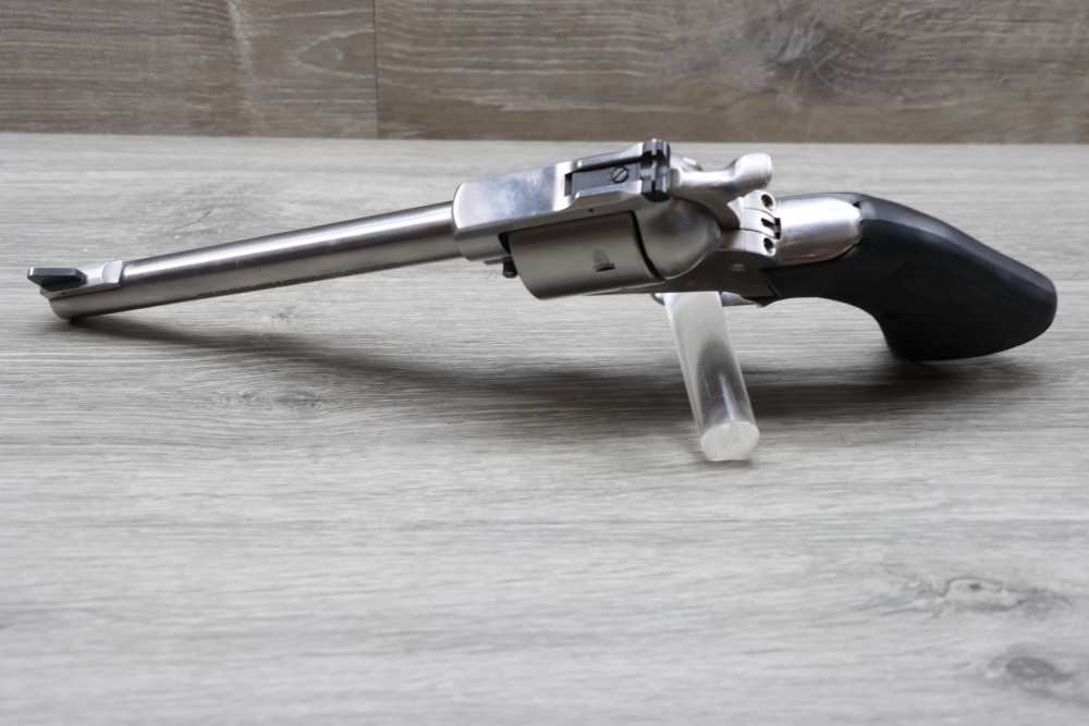 Ruger Super Blackhawk .44 Mag Stainless 7.5" Revolver - Pachmayr Grips-img-10