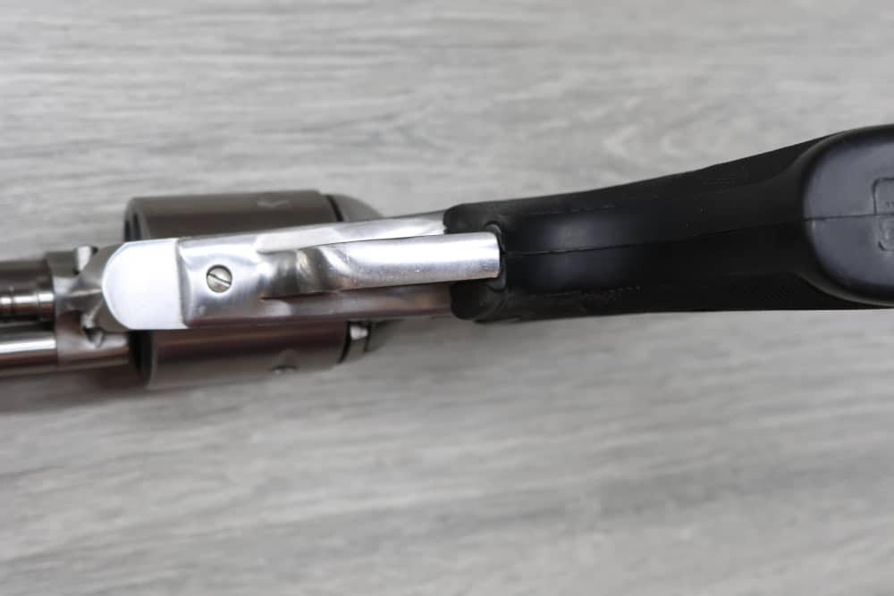 Ruger Super Blackhawk .44 Mag Stainless 7.5" Revolver - Pachmayr Grips-img-17
