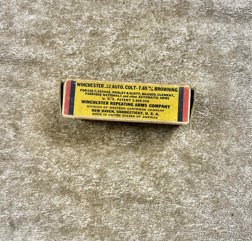 Vintage box of Winchester .32 Auto Colt 7.65 Browning -img-2