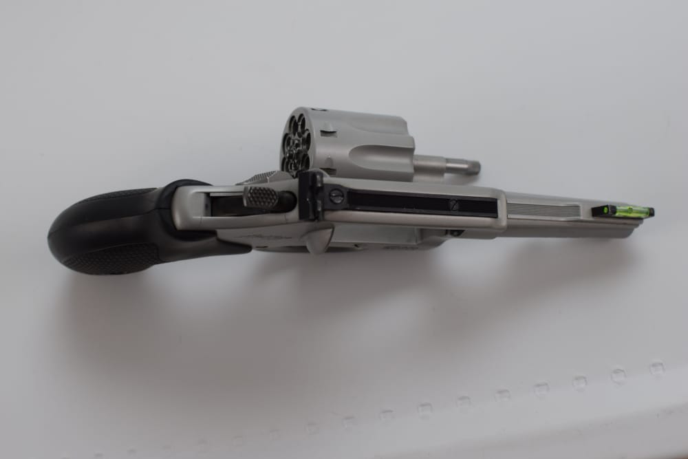 Smith & Wesson Model 317 Lightweight 22lr 8shot -img-6