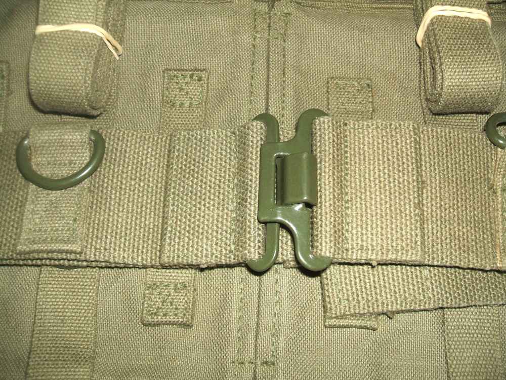 SADF South African Defence Forces Army P-70 buttpack unissued-img-3
