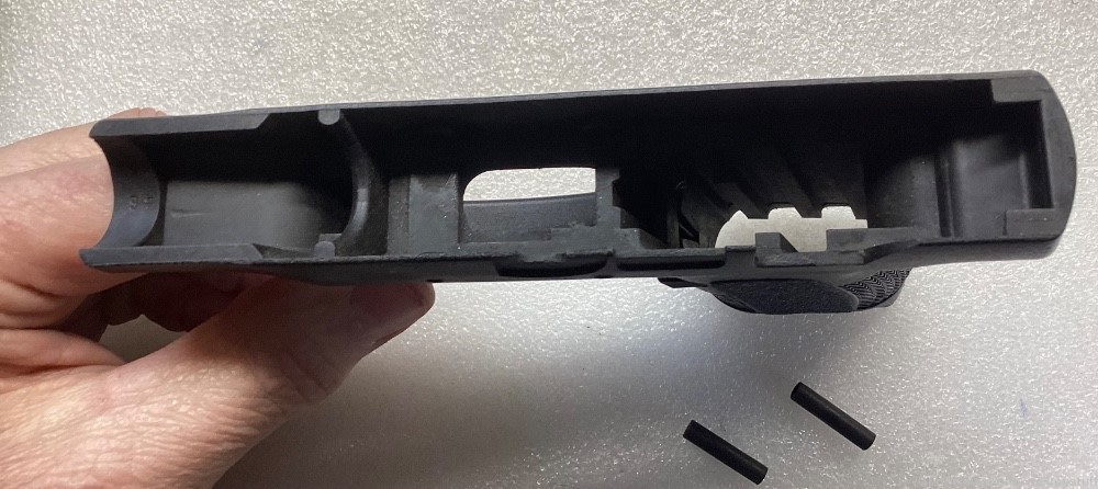 TAURUS PT745C .45ACP , GRIP & TRIGGER GUARD ASSEMBLY ,SHELL -img-6