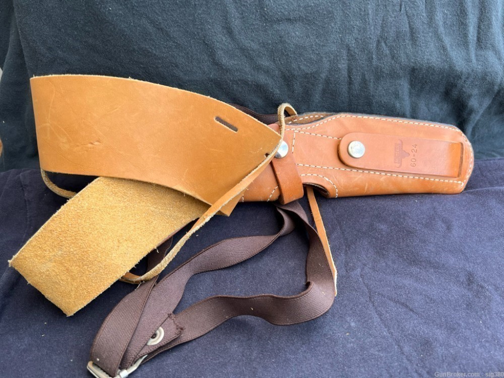 VINTAGE LONGHORN 60-24 LEATHER SHOULDER HOLSTER, EXCELLENT-img-0