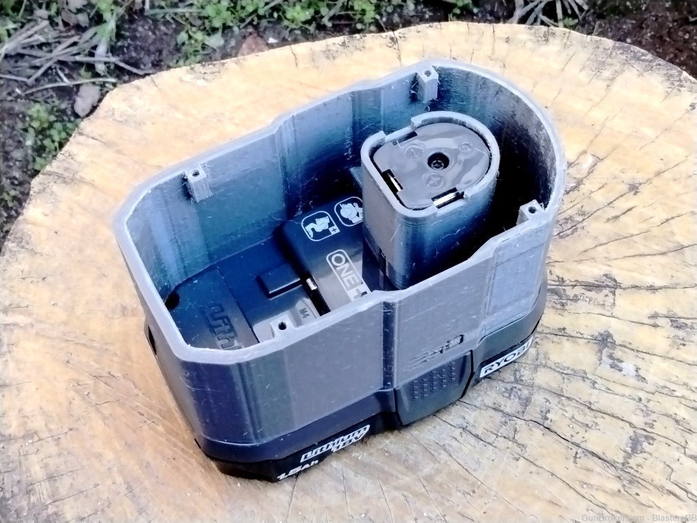 DIY Project Box and Lid (2" Tall) for Ryobi 18V ONE+ Battery - EveryThang3D-img-10